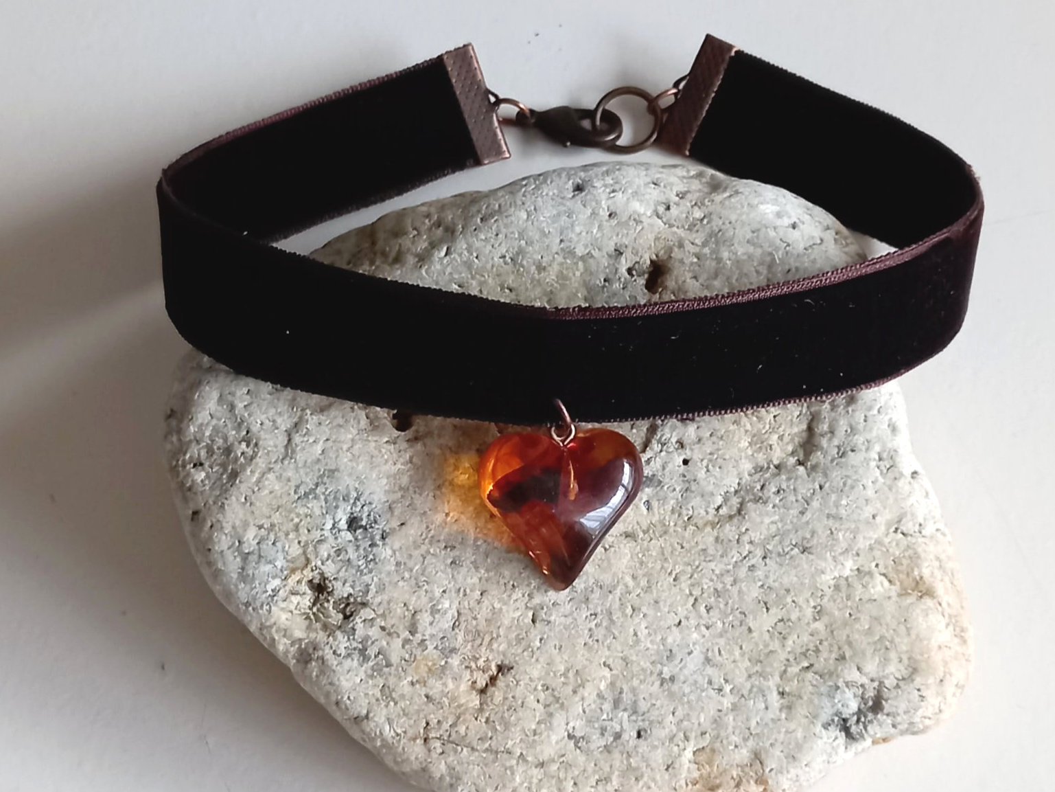choker collar vintage