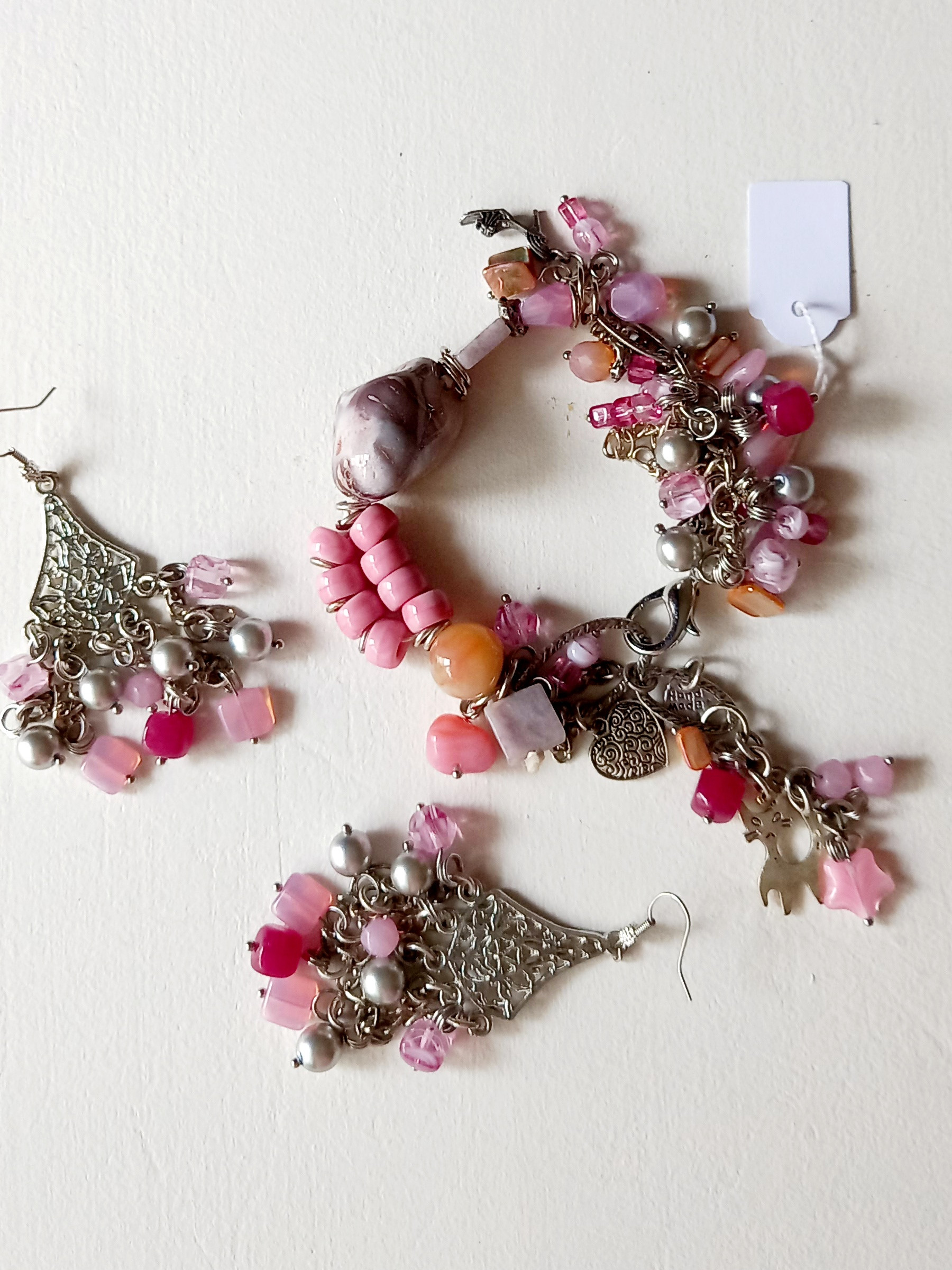 set de pendientes y pulsera unique