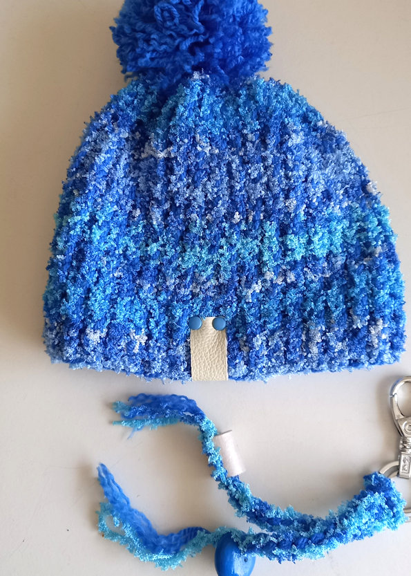 set gorro de punto & llavero - Imagen 4