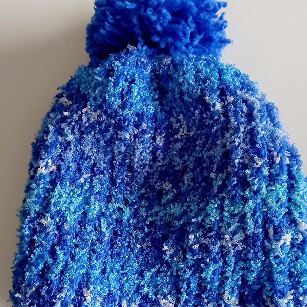 set gorro de punto & llavero