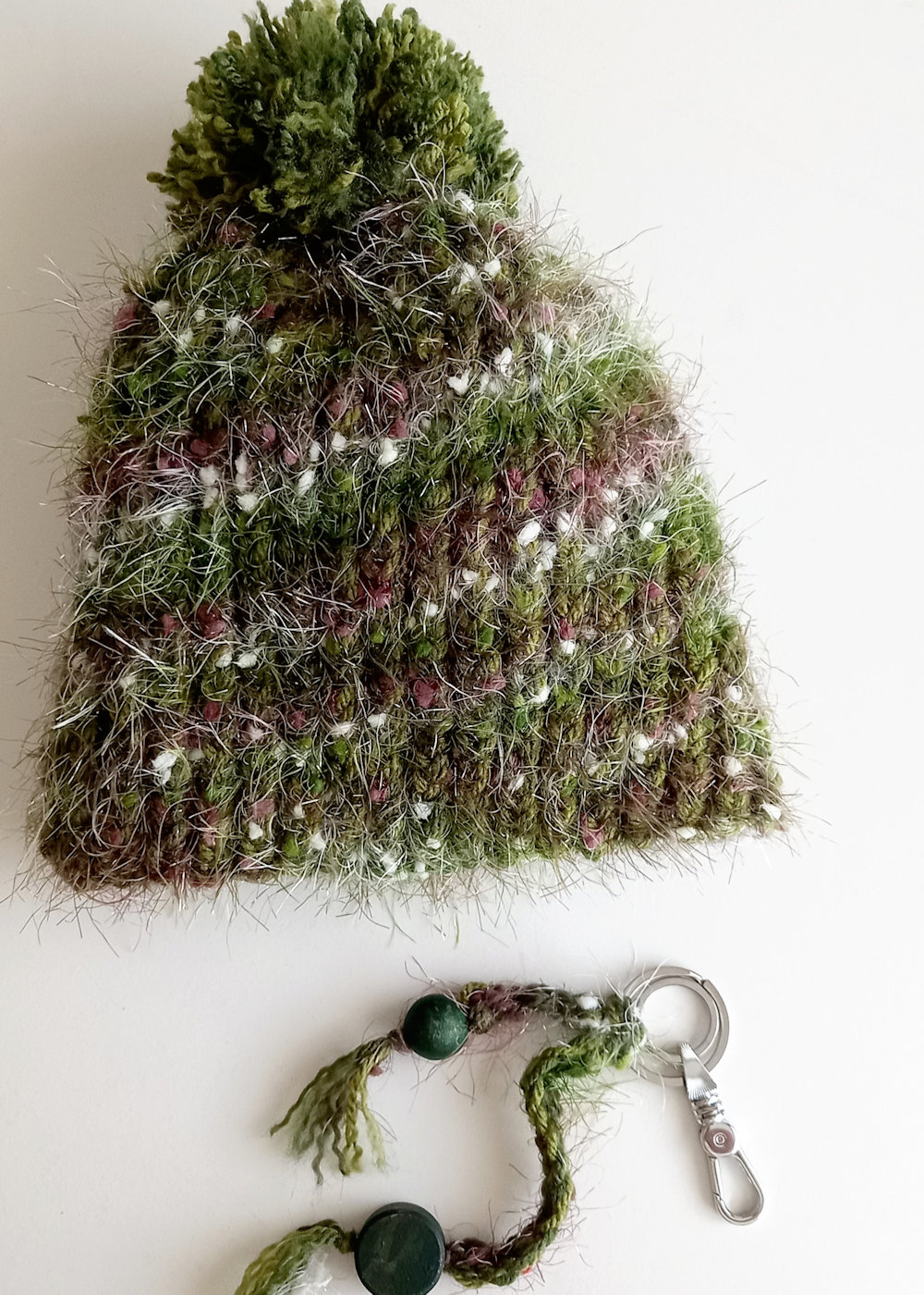 set gorro de punto & llavero