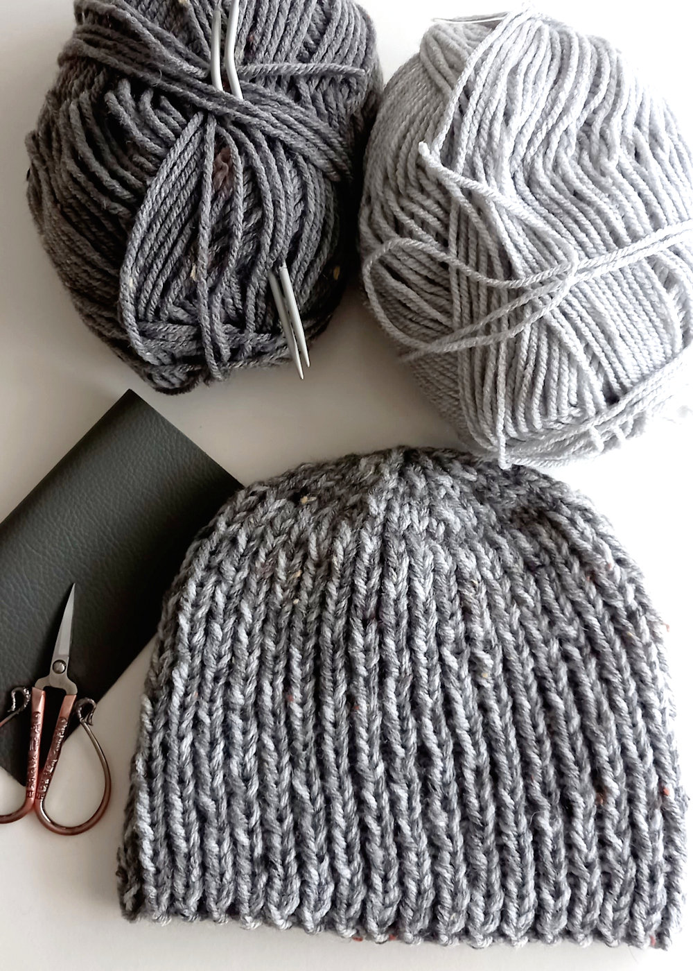 set gorro de punto & llavero - Imagen 5