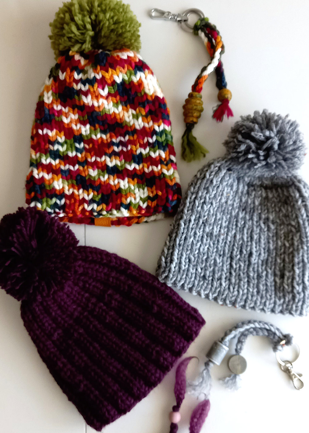 set gorro de punto & llavero - Imagen 6