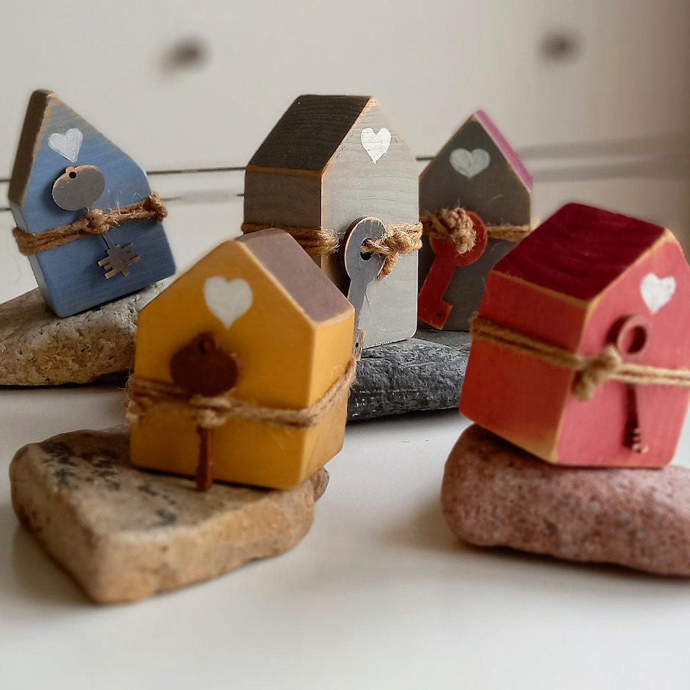 casa decorativa con llave - Imagen 5
