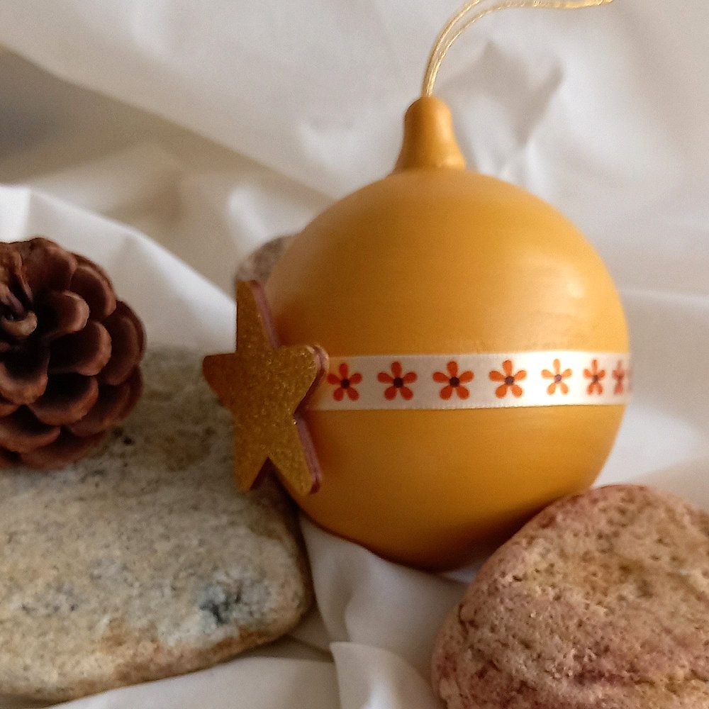 bola de Navidad estrella